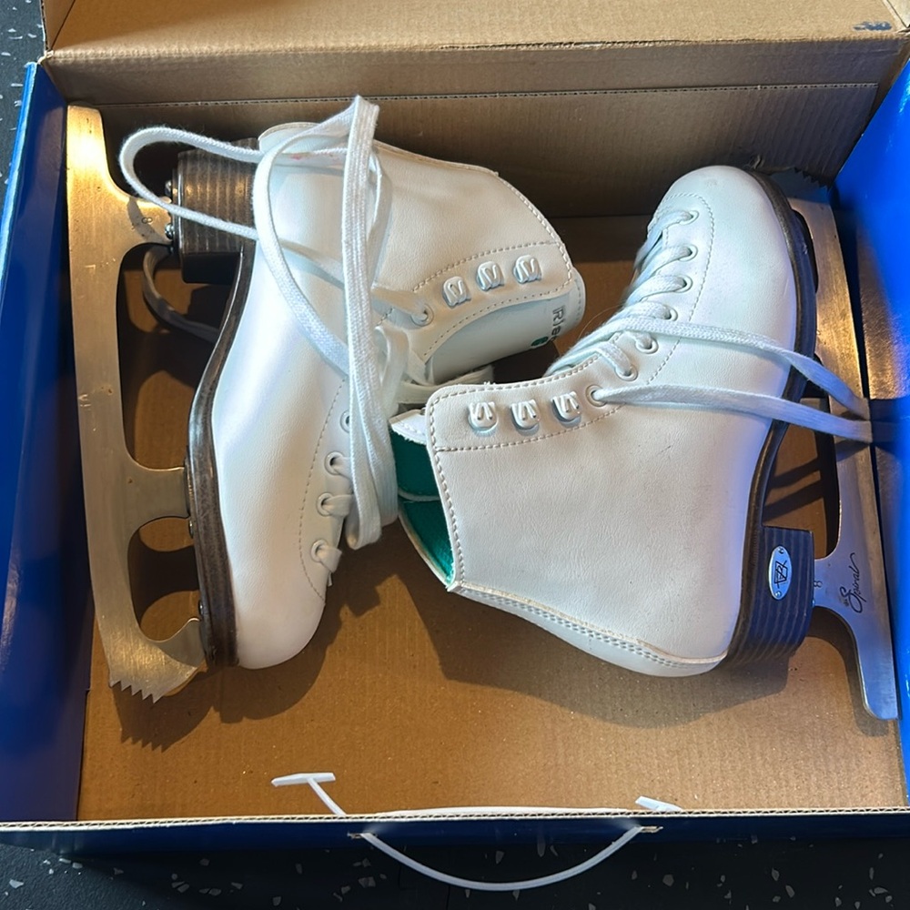 Riedell gently used figure skates size 2